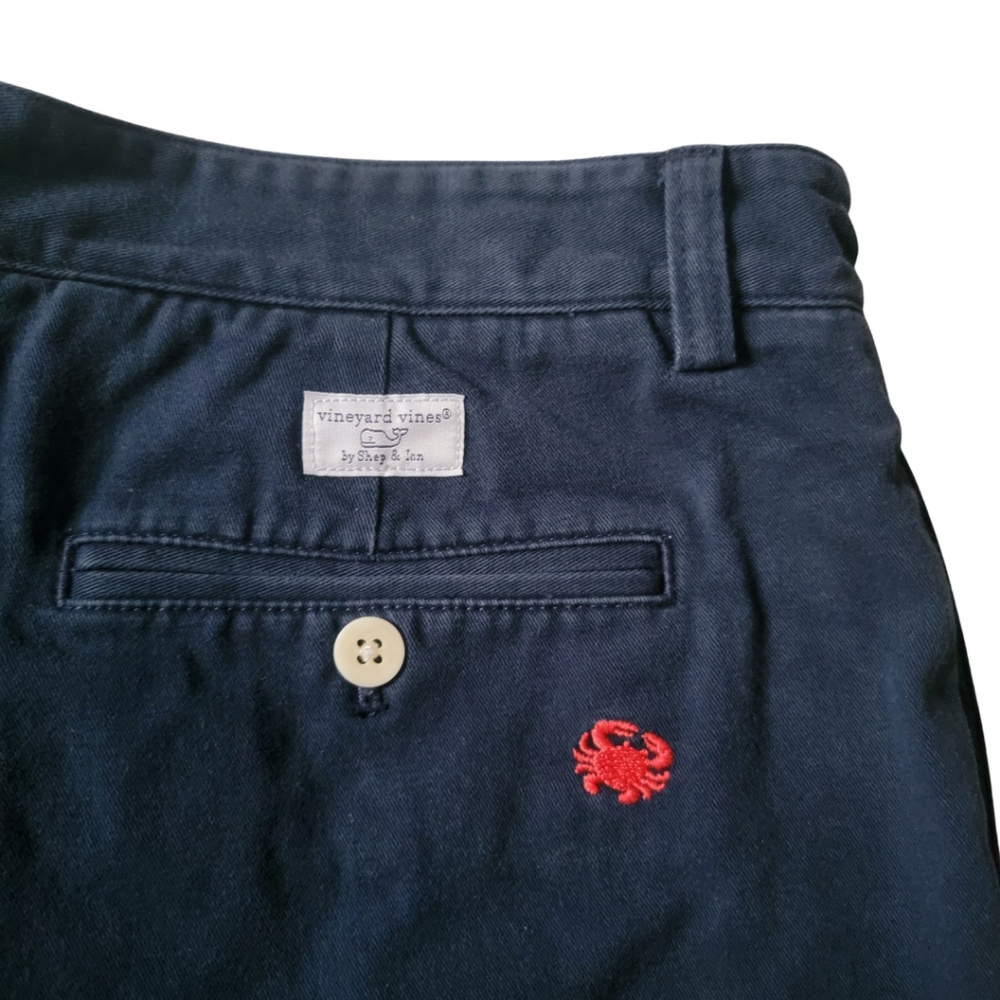 Vineyard Vines Crab Embroidered Navy Shorts - Picture 2 of 6